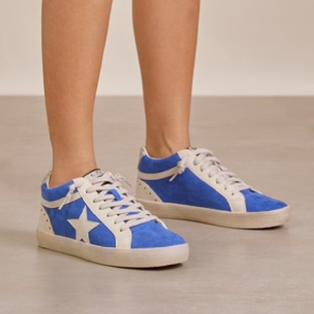 NIB MIRACLE MILES, MiiM DAISY BOLD MID TOP SNEAKER, BLUE, VARIOUS SIZES
